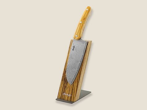 Deejo Santoku, Damas 67, Olivier