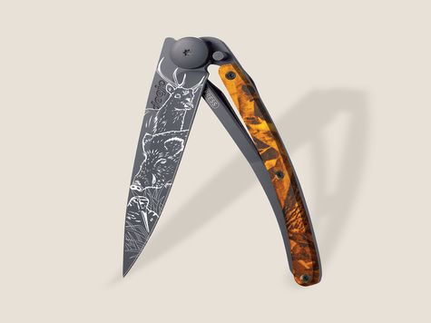 Deejo 37g, Camo orange / Scène de chasse