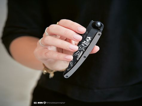 Deejo 27g, Aluminium gris foncé / Catwoman