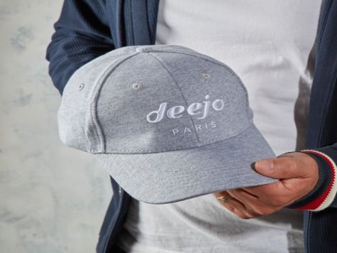 Casquette grise Deejo